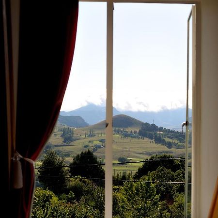 Knock Out View Clarens Hotel Bagian luar foto