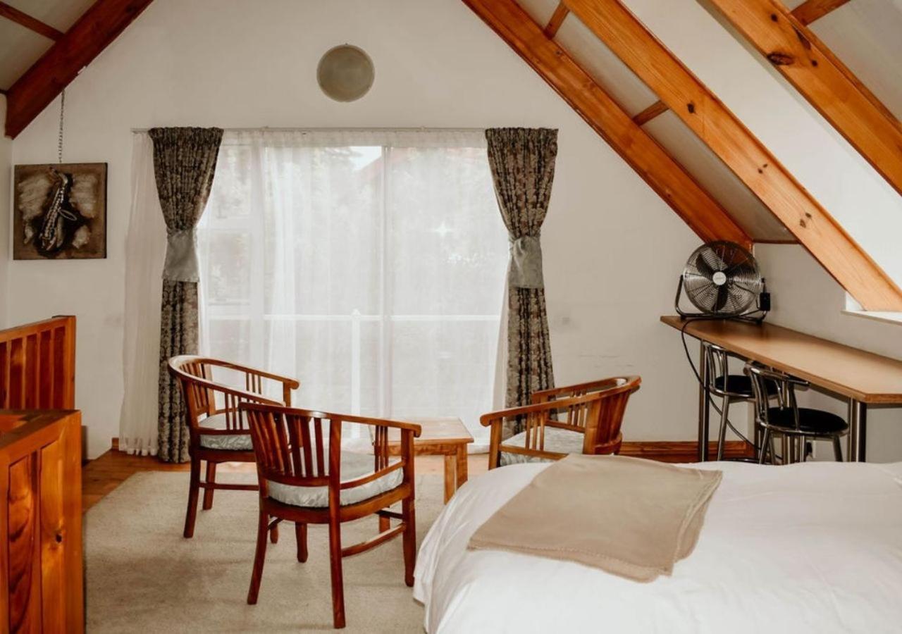 Knock Out View Clarens Hotel Bagian luar foto
